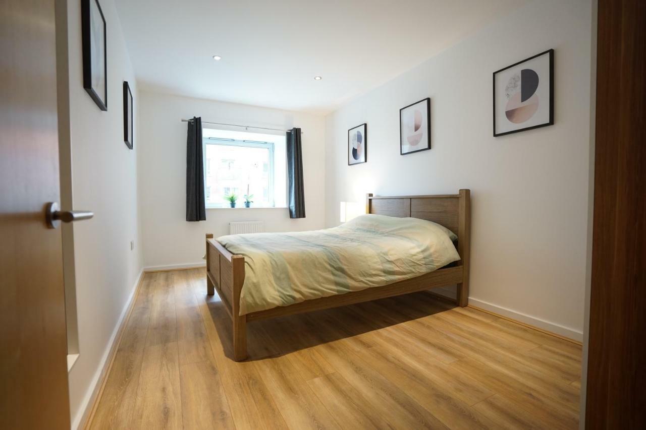 Perfectly Located Stunning Apartment London Eksteriør billede